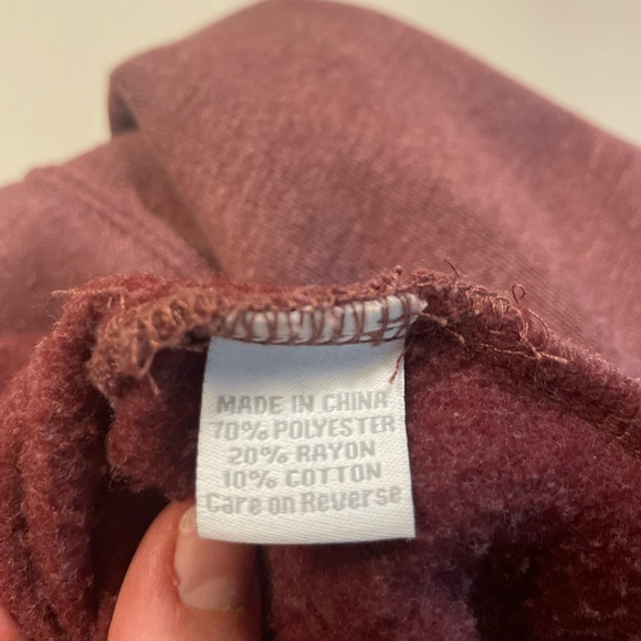 Cowgirl Tuff Love Never Gives Up Women’s Crewneck in Wine Color - Picture 10 of 11